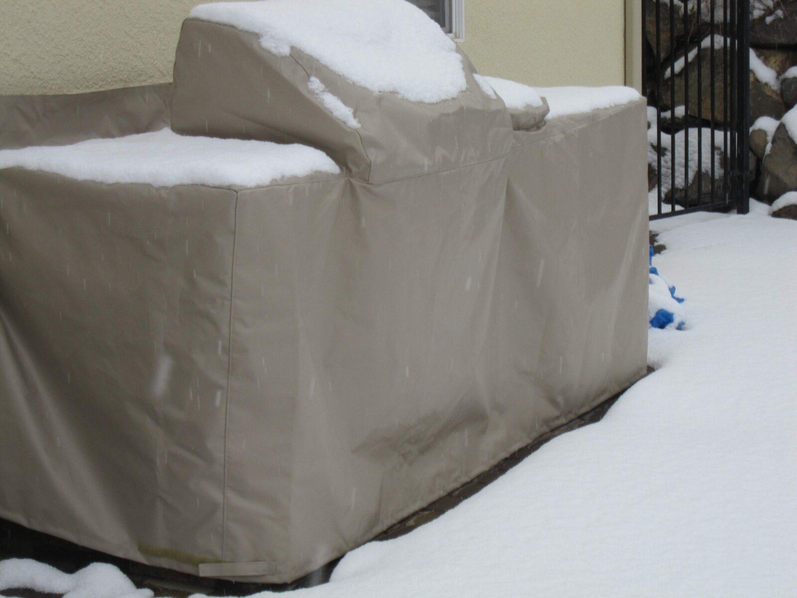 Grill-Island-Cover-In-Snow-Harbor-Time-Antique-Beige-1